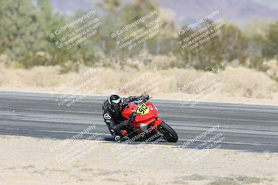 media/Dec-07-2025-CVMA (Sun) [[3e7d2de5dc]]/Race 9-Formula UL Shootout/